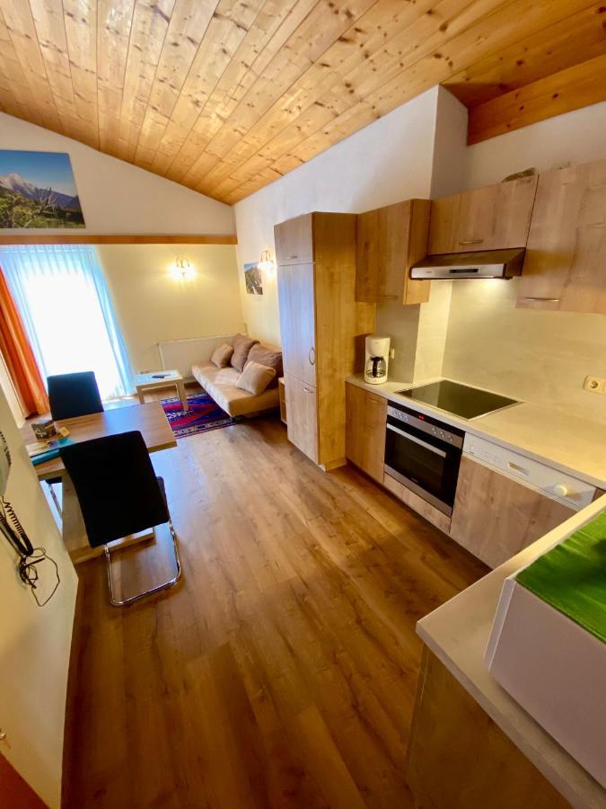 Appartement Pension St. Sebastian Pettneu am Arlberg Exteriör bild